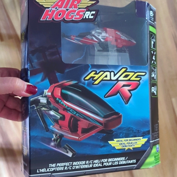 New Air Hogs remote helicopter - Picture 1 of 4